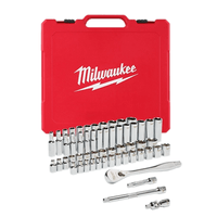 Juego de 56 piezas de dados y matraca Milwaukee 48-22-9008