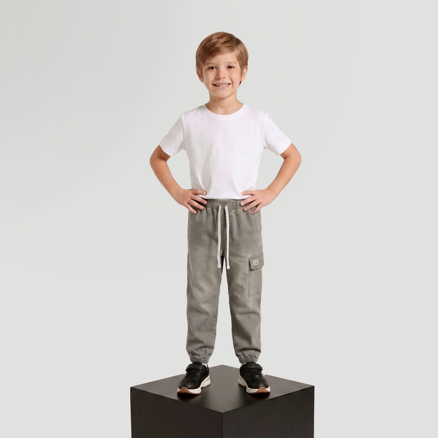 Jean Jogger Para Niño City Circus Gris Talla 4