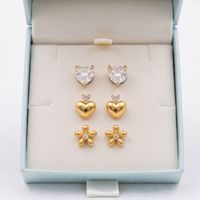 Set de Tres Aretes Hipoalergénicos