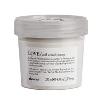 Acondicionador Davines Love Curl para cabello rizado 250 ml