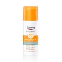 Protector solar facial Eucerin Oil Control Tono Claro FPS 50+