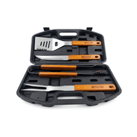 Set de Utensilios x 4 para Parrilla BBQ con Maletin Plast FT1076