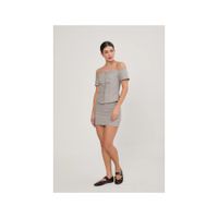 FALDA SHORT CON CIERRE POSTERIOR NANCY
