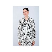 CAMISA ESTAMPADA CON ABERTURA EN ESPALDA ALBINA