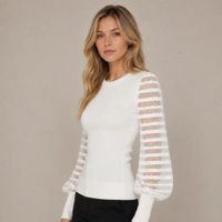 Chompa - Blusa Mujer Cuello Redondo y Mangas con Diseño de Franjas - Blanco