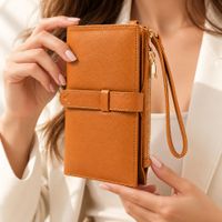Billetera Y Porta Pasaporte De Cuero Vacuno Para Dama ARW03 Camel