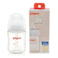 Biberón Pigeon Sof Touch de Vidrio 160ml 5onz con tetina de Silicona
