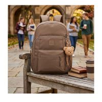 mochila urbana combina un diseño práctico y funcional