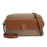 CARTERA CROSSBODY TOMMY HILFIGER MARRÓN CON DORADO OPACO MONOGRAFIADO