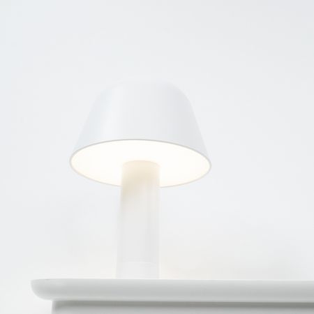 escritorio miniso blanco supermercado