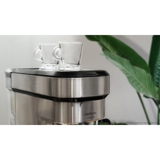 Cecotec 01582 - Cafetera espresso CAFELIZZIA 790 STEEL 20 bares Inox