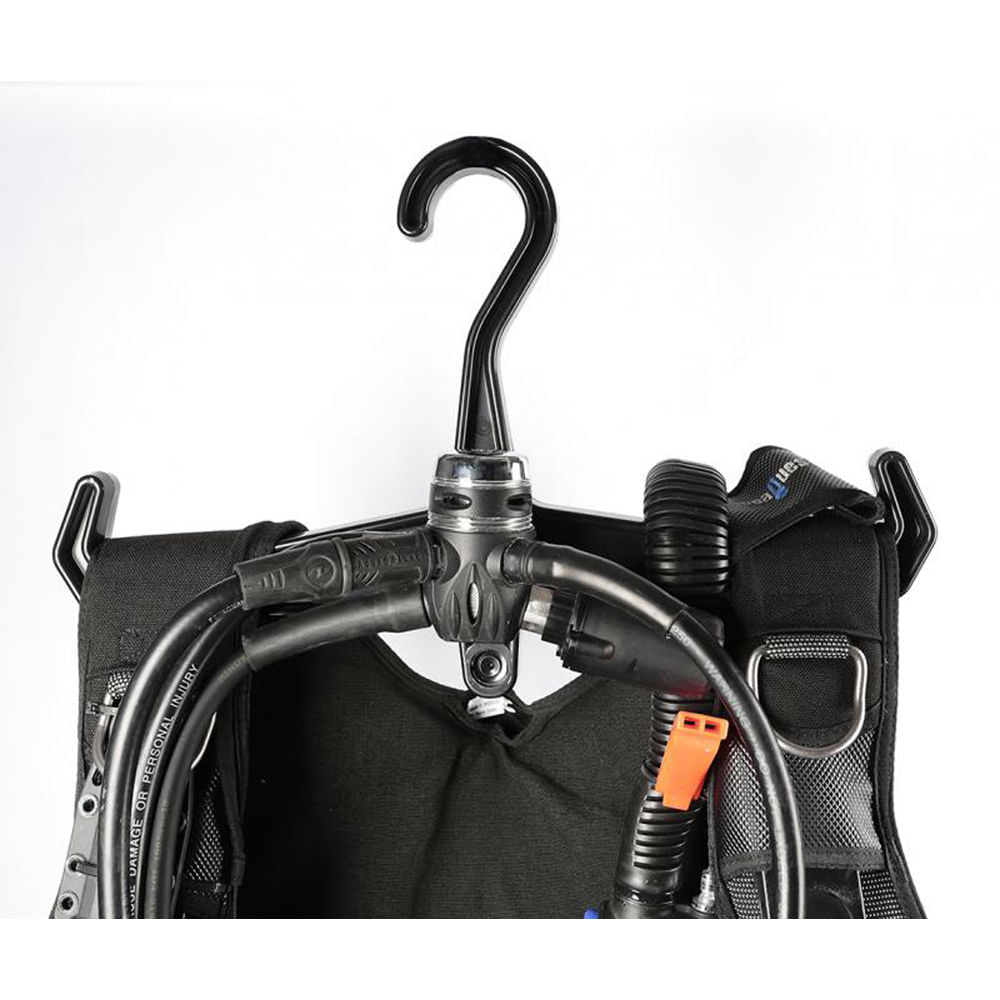 Underwater Super Bc/Regulator Hanger (Black) plazaVea